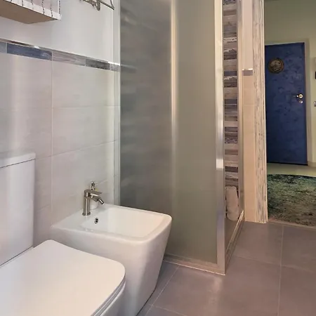 Giuly Sole E Sale Apartament